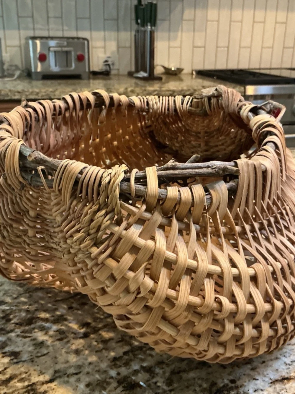 AI states it is called a Buttocks basket, melon basket or egg-gathering basket